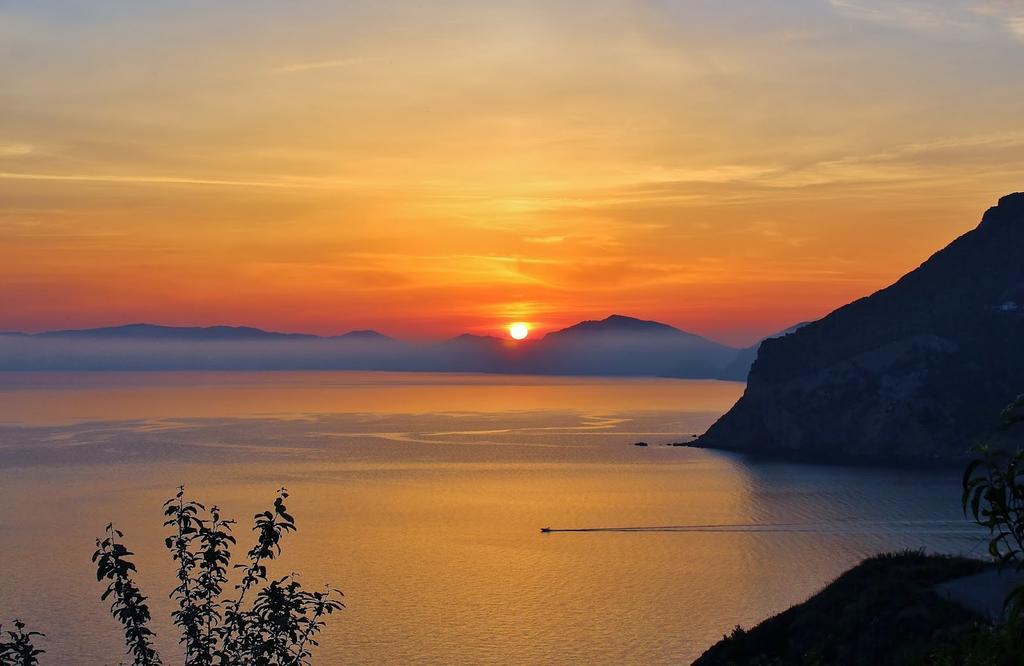 Panorama Studios Skopelos Town Exterior photo