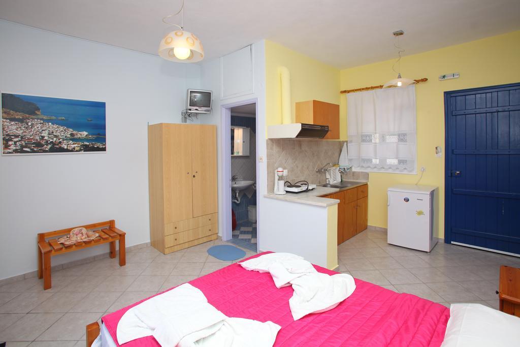 Panorama Studios Skopelos Town Exterior photo